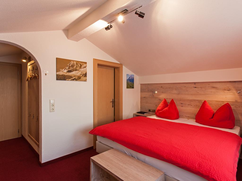 Hotel Haus Odo Lech am Arlberg Esterno foto